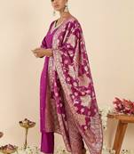 Floral Embroidered V-Neck Regular Straight Kurta With Trousers & Dupatta