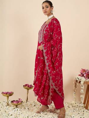 Floral Embroidered Round Neck Regular Straight Kurta With Trousers & Dupatta 2