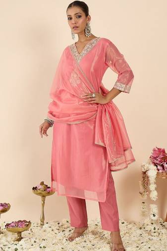 Women Ethnic Motifs Embroidered Regular Kurta with Trousers & With Dupatta
