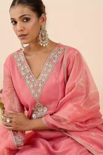 Women Ethnic Motifs Embroidered Regular Kurta with Trousers & With Dupatta