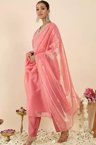Women Ethnic Motifs Embroidered Regular Kurta with Trousers & With Dupatta
