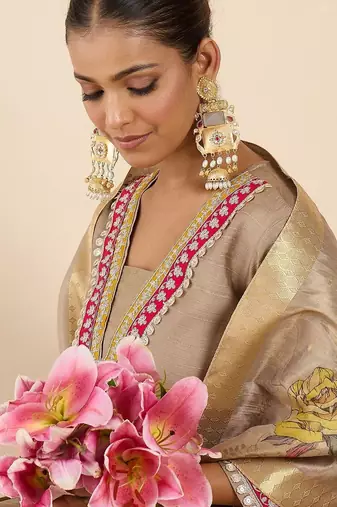 Women Floral Panelled Thread Work Raw Silk Kurta with Trousers & With Dupatta