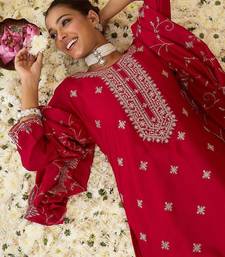 Women Ethnic Motifs Embroidered Regular Thread Work Kurta with Trousers & With Dupatta