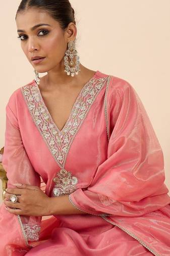 Women Ethnic Motifs Embroidered Regular Thread Work Kurta with Trousers & With Dupatta