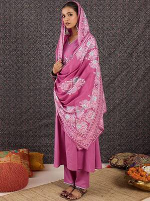 Women Floral Embroidered Panelled Thread Work Pure Cotton Kurta with Trousers & With Dupatta 4