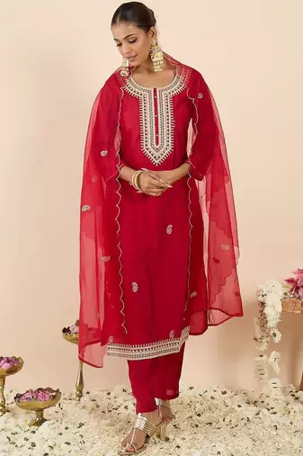 Women Ethnic Motifs Embroidered Regular Thread Work Kurta with Trousers & With Dupatta