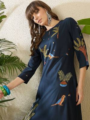 Women Ethnic Motifs Embroidered Regular Thread Work Kurta with Trousers 6