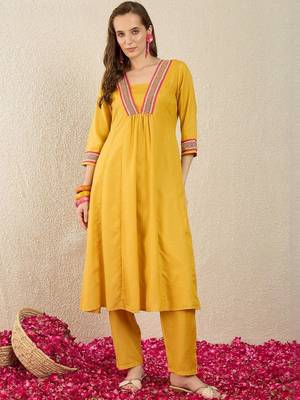 Women Empire Gotta Patti Kurta with Trousers 1