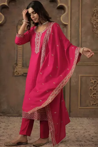 Ethnic Motifs Embroidered Chanderi Cotton Kurta With Trousers & Dupatta