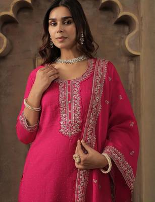 Ethnic Motifs Embroidered Chanderi Cotton Kurta With Trousers & Dupatta 6