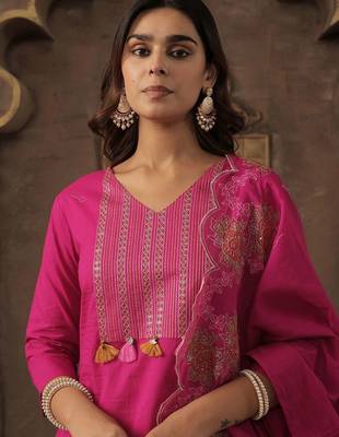 Ethnic Motifs Embroidered Thread Work Pure Cotton Kurta With Trousers & Dupatta 3