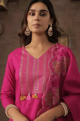 Ethnic Motifs Embroidered Thread Work Pure Cotton Kurta With Trousers & Dupatta