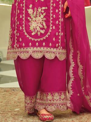 Ethnic Motifs Embroidered Thread Work Kurta With Patiala & Dupatta 5
