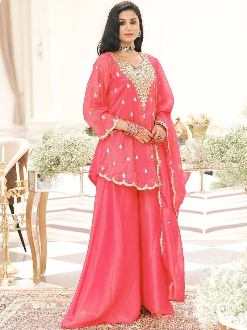Ethnic Motifs Embroidered V-Neck Thread Work Kurta With Palazzos & Dupatta