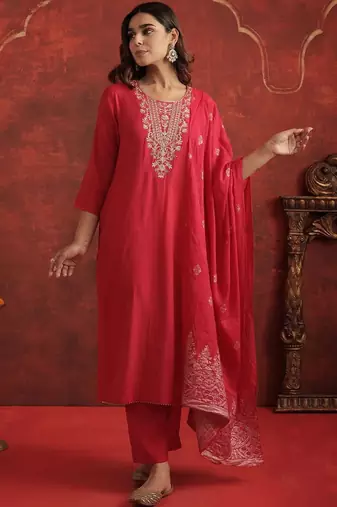 Floral Yoke Design Round Neck Thread Work Straight Kurta With Trousers & Dupatta