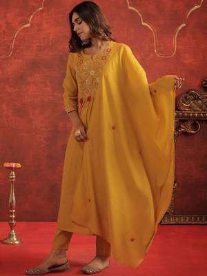 Women Floral Embroidered A-Line Kurta with Trousers & Dupatta 3