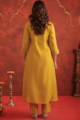 Women Floral Embroidered A-Line Kurta with Trousers & Dupatta