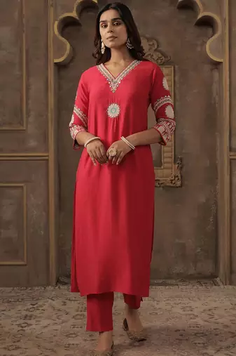 Floral Embroidered V-Neck Mirror Work Straight Kurta With Trousers