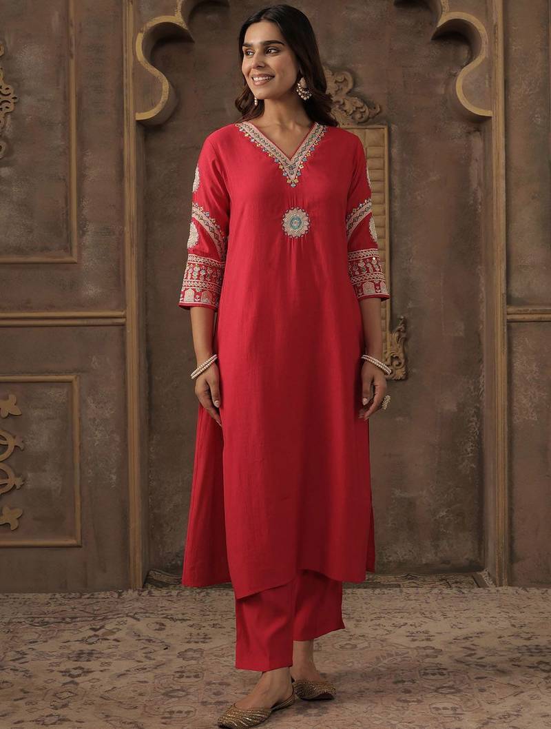 Floral Embroidered V-Neck Mirror Work Straight Kurta With Trousers