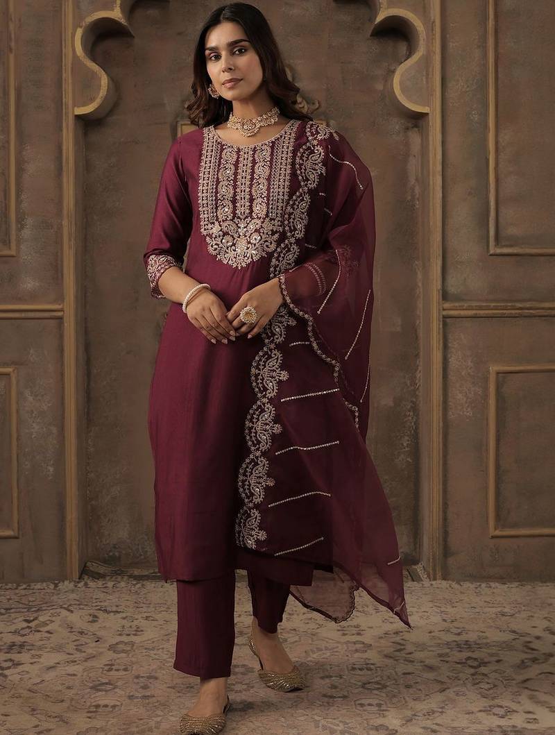 Women Ethnic Motifs Embroidered Kurta with Trousers & Dupatta