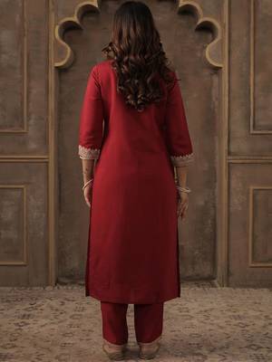 Women Ethnic Motifs Embroidered Kurta with Trousers & Dupatta 3