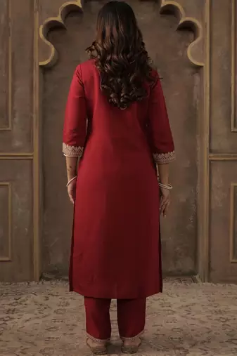 Women Ethnic Motifs Embroidered Kurta with Trousers & Dupatta