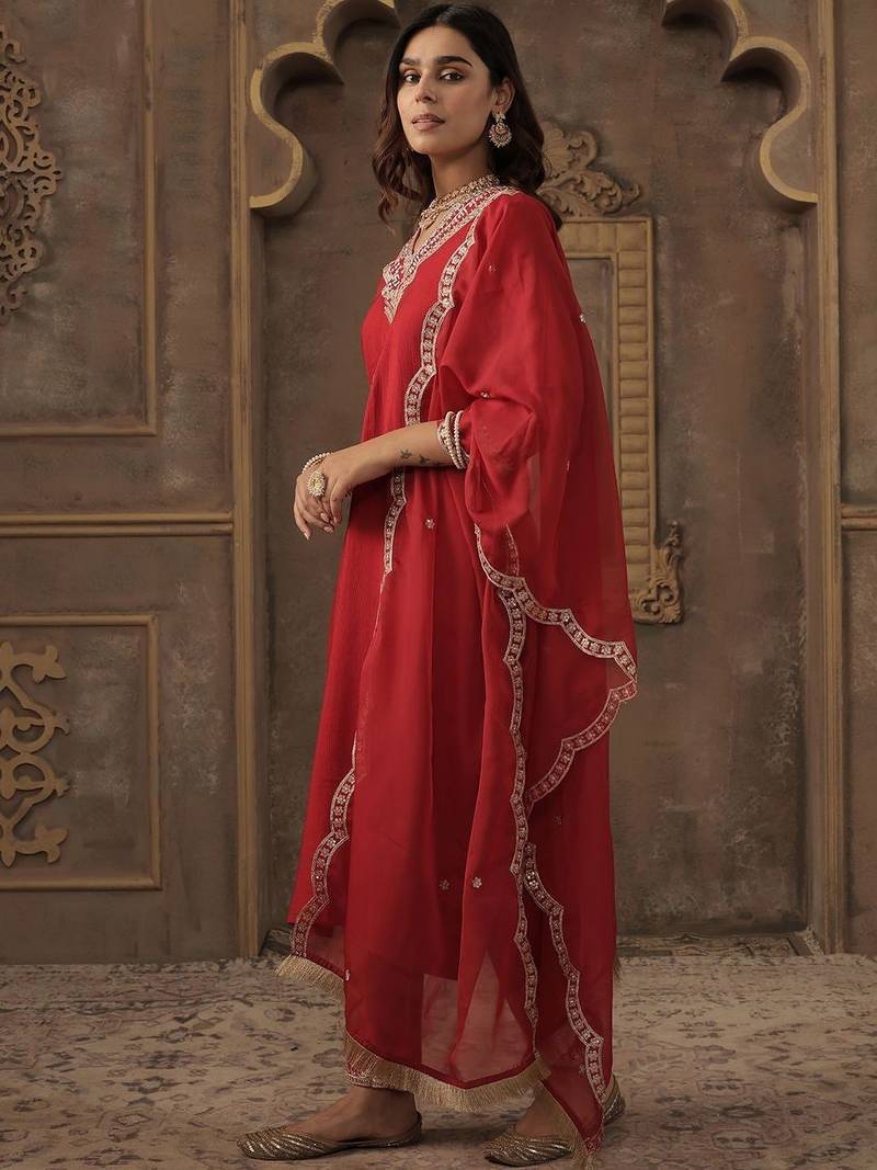 Women Ethnic Motifs Embroidered Kurta with Trousers & Dupatta