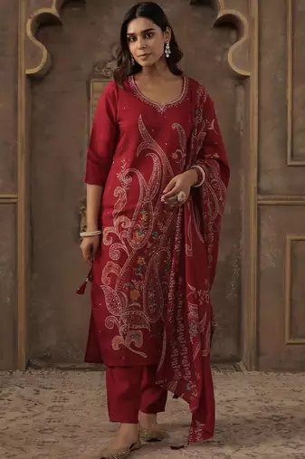 Women Ethnic Motifs Printed Regular Sequinned Kurta with Trousers & Dupatta