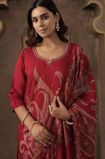 Women Ethnic Motifs Printed Regular Sequinned Kurta with Trousers & Dupatta
