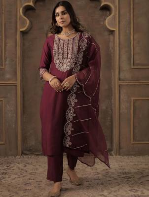 Women Ethnic Motifs Embroidered Kurta with Trousers & Dupatta 1