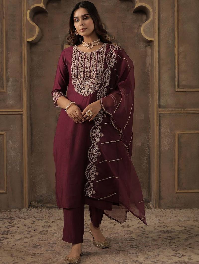 Women Ethnic Motifs Embroidered Kurta with Trousers & Dupatta
