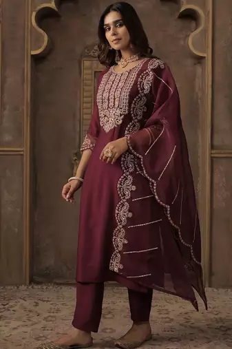 Women Ethnic Motifs Embroidered Kurta with Trousers & Dupatta