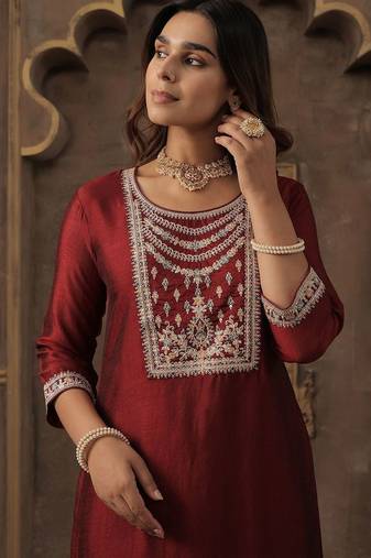 Women Ethnic Motifs Embroidered Kurta with Palazzo