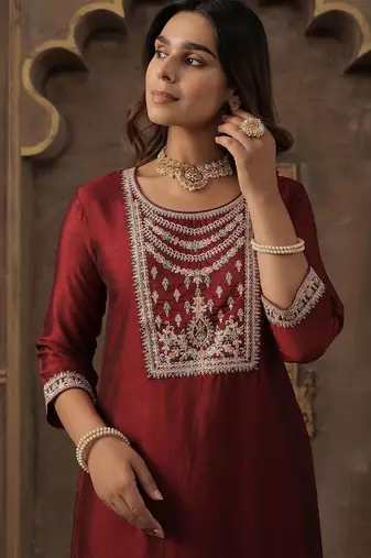 Women Ethnic Motifs Embroidered Kurta with Palazzo