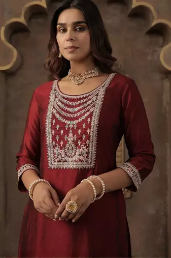 Women Ethnic Motifs Embroidered Kurta with Palazzo