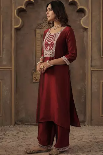 Women Ethnic Motifs Embroidered Kurta with Palazzo