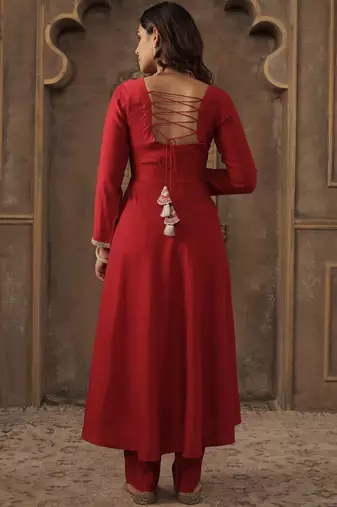 Liva Sweetheart Neck Anarkali Kurta With Trousers & Dupatta
