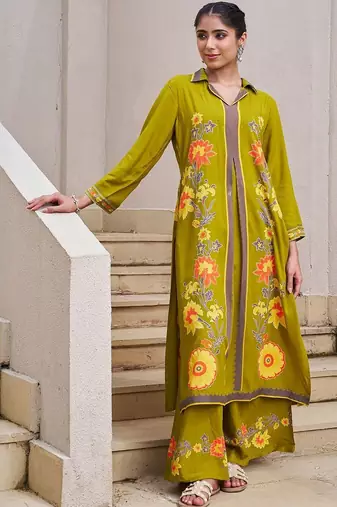 Women Floral Printed Shirt Collar Straight Kurta with Palazzos