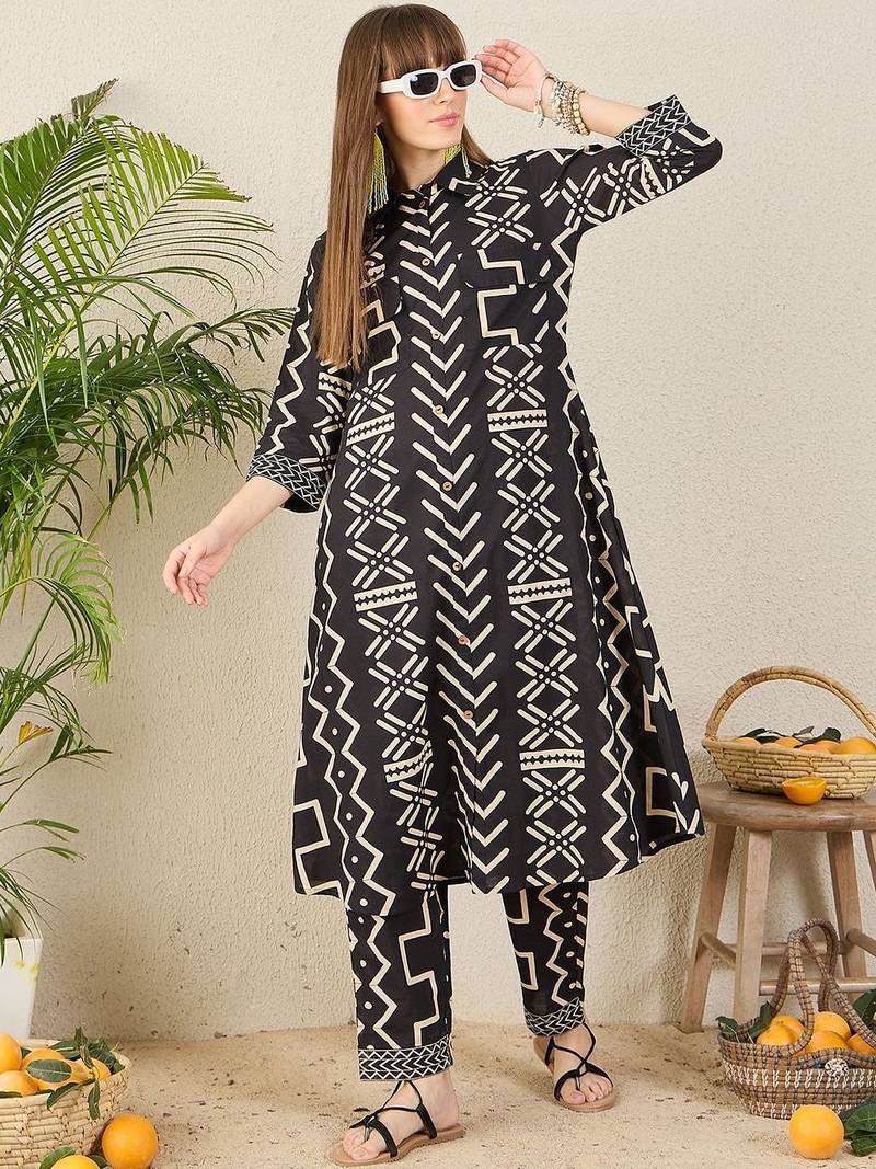 Women Printed Regular Pure Cotton Kurta With Trousers Kurta Sets