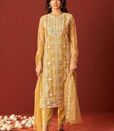 Floral Embroidered Straight V-Neck Thread Work Kurta & Trousers Dupatta
