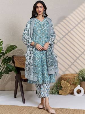 Ethnic Motifs Printed Thread Work Pure Cotton Kurta With Trousers & 2