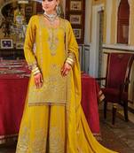 Ethnic Motifs Embroidered Round Neck Thread Work Kurta With Palazzos & Dupatta