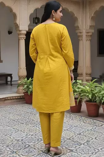 Women Ethnic Motifs Embroidered Panelled Thread Work Cotton Kurta with Trousers