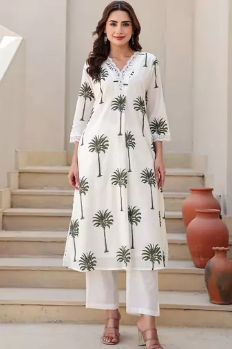 Women Ethnic Motifs Printed Cotton A-Line Kurta with Trousers