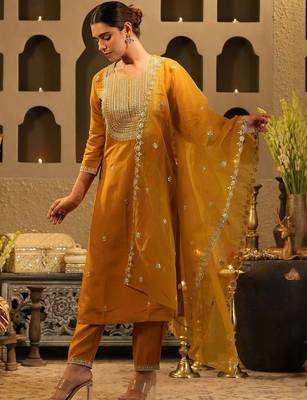 Women Ethnic Motifs Embroidered Regular Sequinned Kurta with Trousers & Dupatta 3
