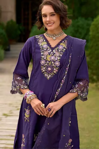 Women Floral Embroidered Kurta with Trousers & Dupatta