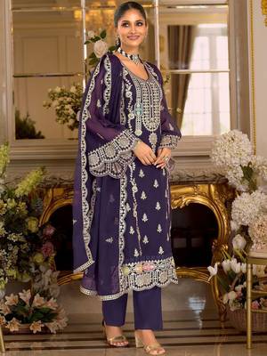 Women Ethnic Motifs Embroidered Kurta with Trousers & Dupatta 3