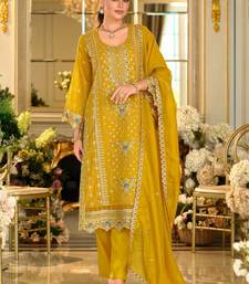 Women Ethnic Motifs Embroidered Kurta with Trousers & Dupatta