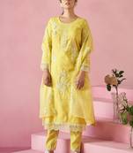 Women Ethnic Motifs Embroidered Regular Thread Work Kurta with Trousers & With Dupatta