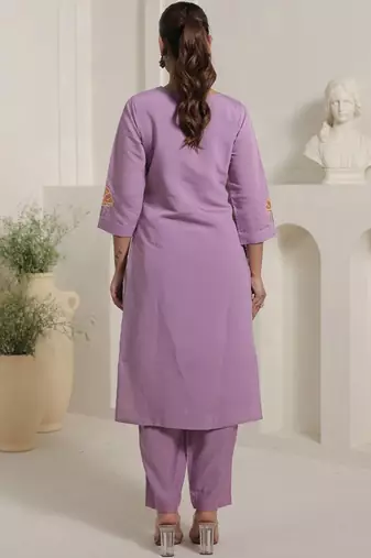 Women Floral Embroidered Kurta with Trousers & Dupatta